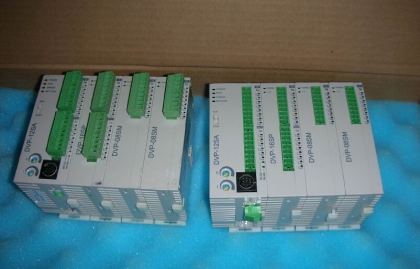 DVP-12SA+DVP-16SP+DVP-08SMX2